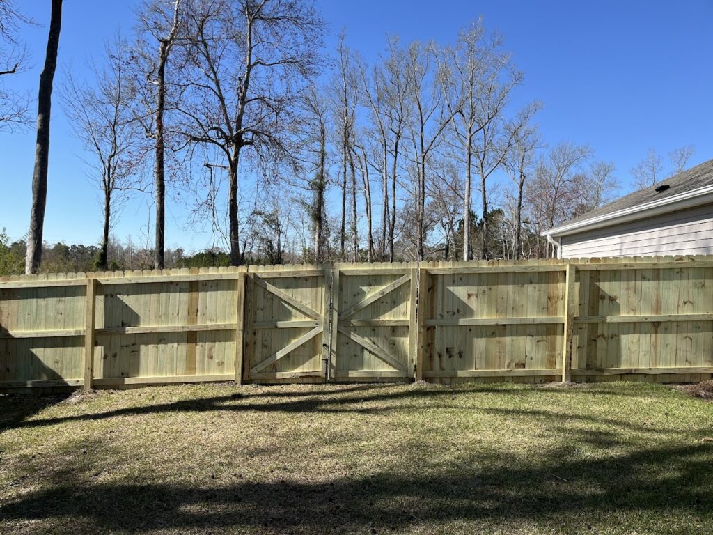 Wood fence installation Carolina Beach NC
